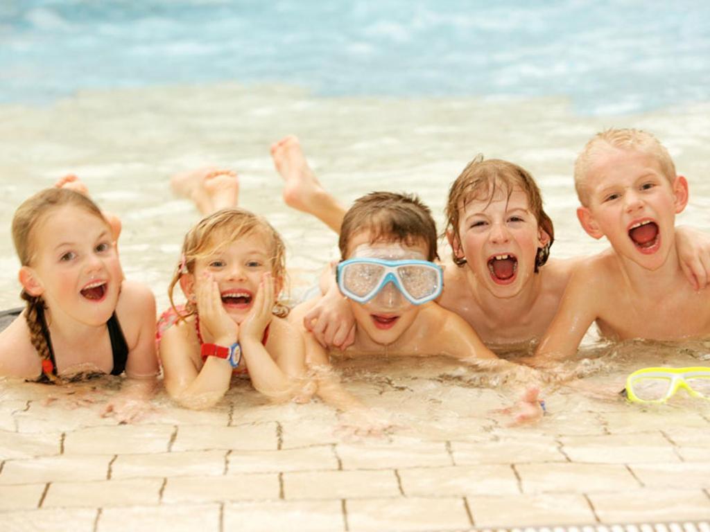 H2O Hotel-Therme-Resort, Fur Familien Mit Kindern Бад Вальтерсдорф Экстерьер фото